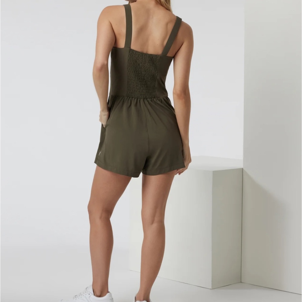 Vuori Villa Romper XS Green
